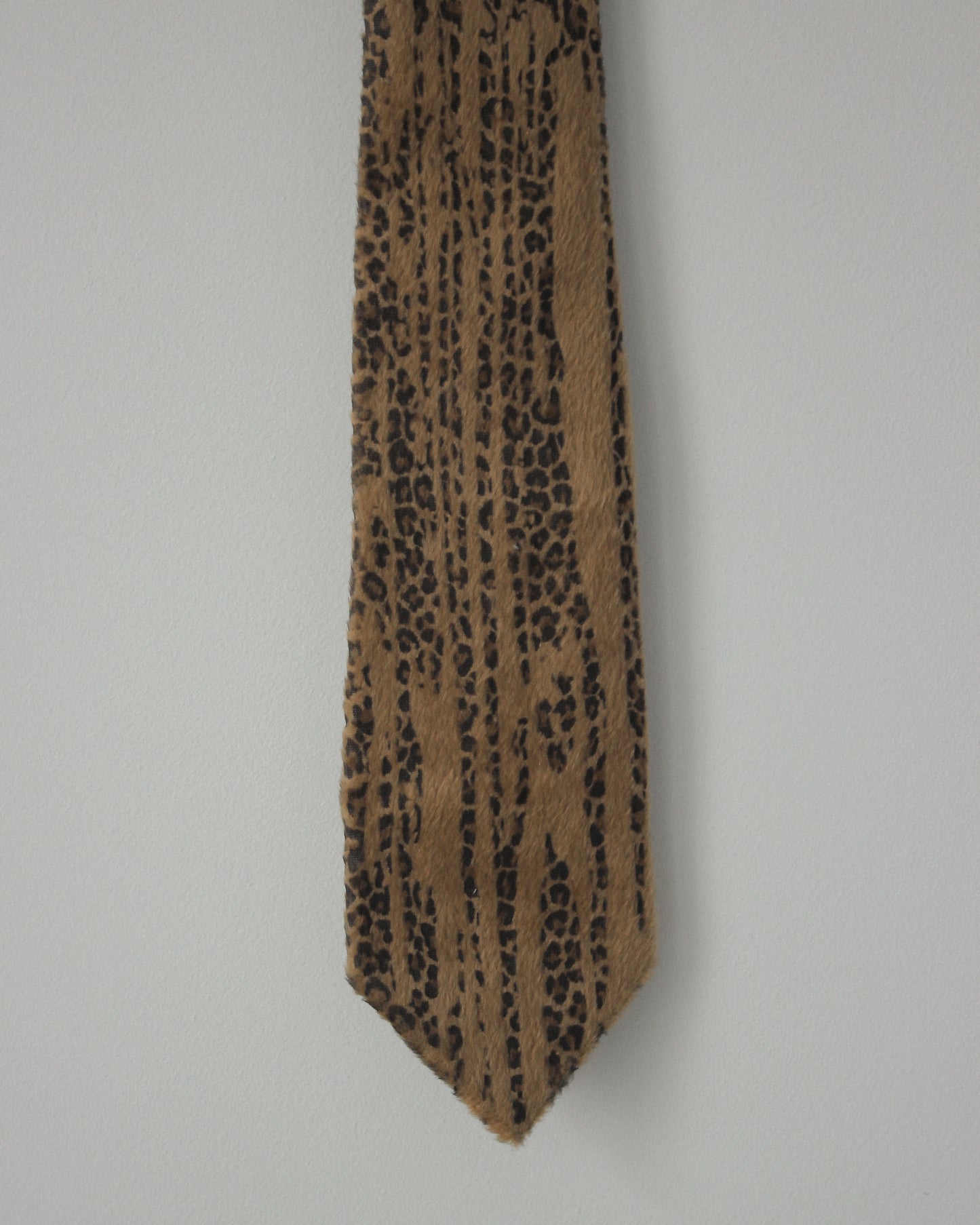 TIE "LEOPARD PILE"